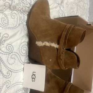 Super cute booties, ready for you!!❤️